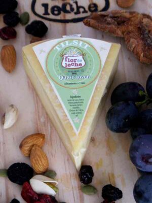 Queso Tilsit Joven (180 grs.)